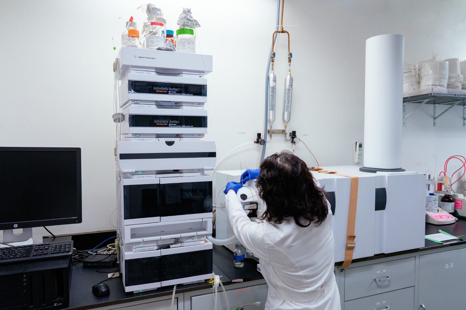 Analyst working at an Agilent LC-MS system